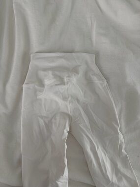 Alo Leggings